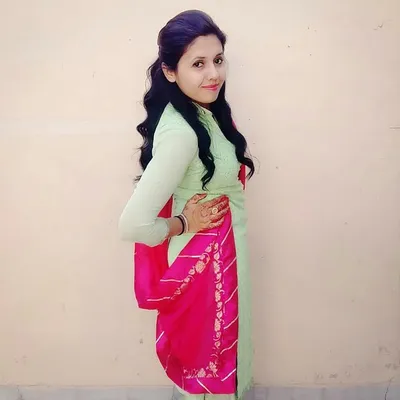 Nisha Pulkit profile