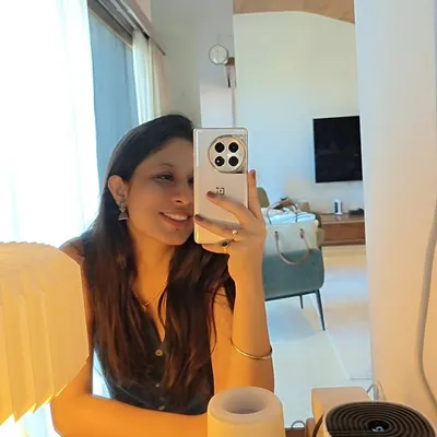 Nishi Singhvi profile