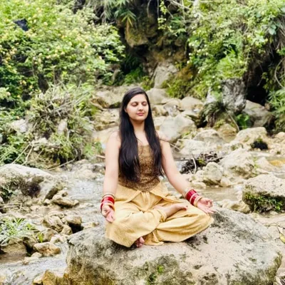 Nitika Chopra |Yoga Teacher|🕉️🙏