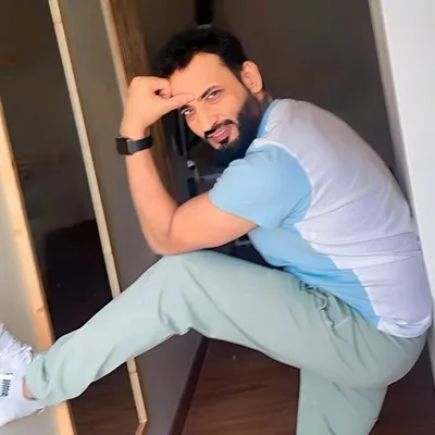 🏳️🌈Nitin L profile