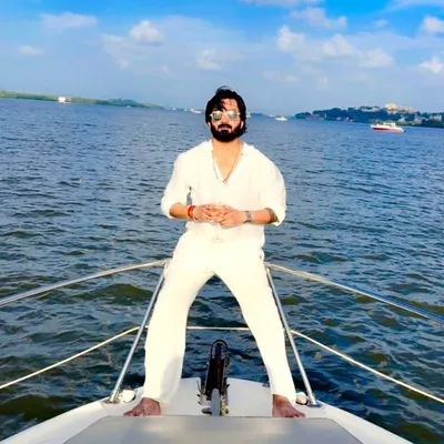 Nitin Maví profile