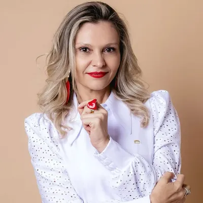 Nívea Rando profile