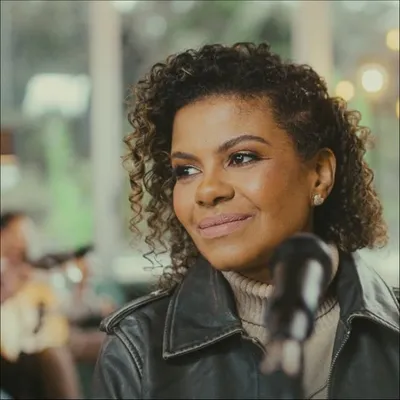 Nivea Soares profile
