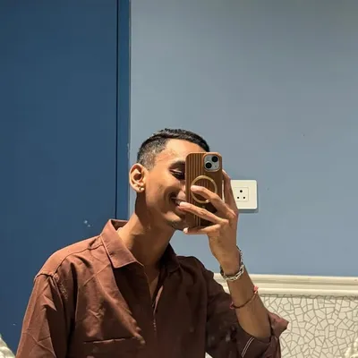 Nivesh_Khatri profile