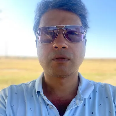 nikhil nagesh bhat profile