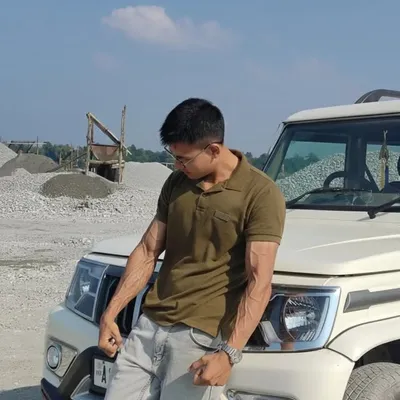 NK🇮🇳 profile