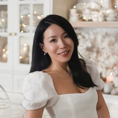 Mei Yee profile