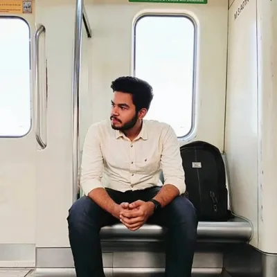 Nitin Saxena♕ profile