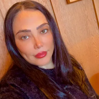 Noushin Noushin Doust profile