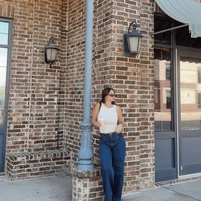 noelle thompson profile