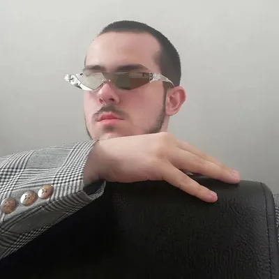 Arnaud profile