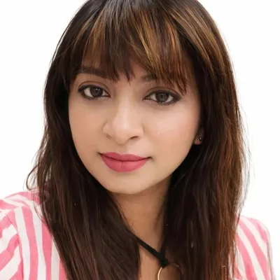 Nomadic girl Reetee profile