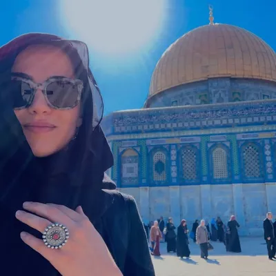 Madina 🍉 Slow Traveler🪻 profile