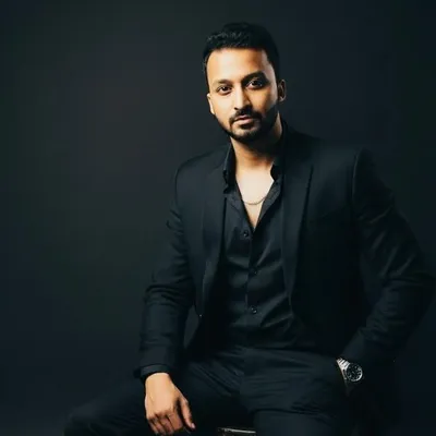Neer Sharma profile
