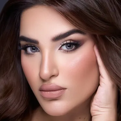 نور العزاوي - Noor Alazawi profile