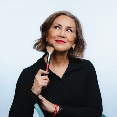 NORAH SALAZAR profile