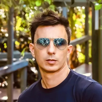 ๐ก๐ข๐ฅ๐๐๐ฅ๐ง๐ข ๐ฆ๐๐๐ profile