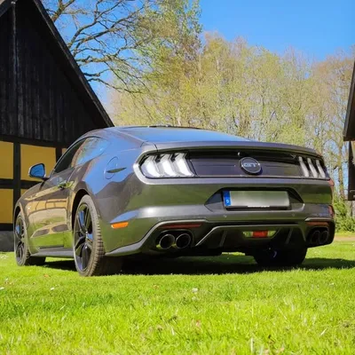 Ford Mustang GT profile