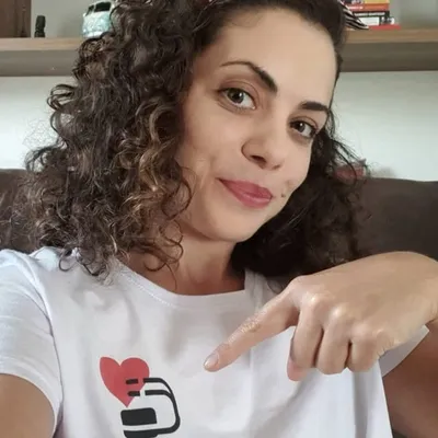 No Ritmo de um CDI | Leticia profile