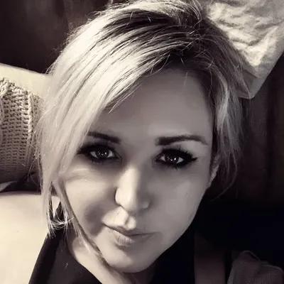 Michelle Lewis profile