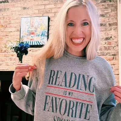Jenna ✨ Bookstagram profile
