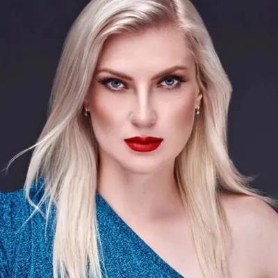 Natalia Nova profile
