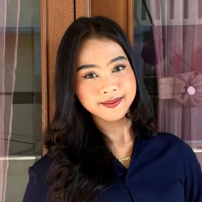 Novia Syahrani profile