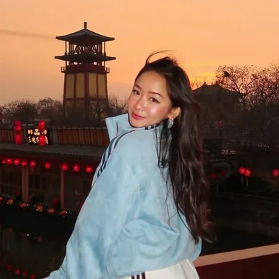 Novita Lam profile
