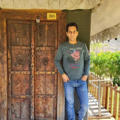 Rishabh Vyas profile