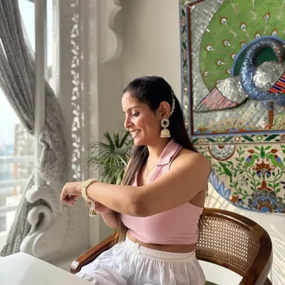 Mugdha Sapra profile
