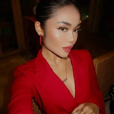 Syaz profile