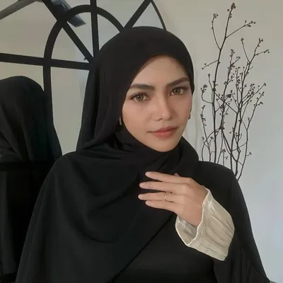 Nik SyuhadaRaem profile