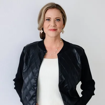 Natalie Tysdal | Midlife Health profile