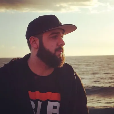 Manuel profile