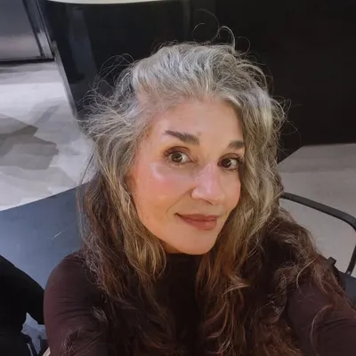 Nuria Pan profile