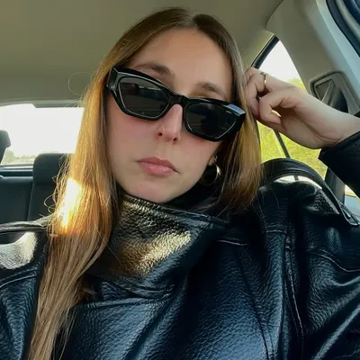 Nuria profile