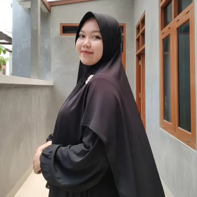 Nuris Mardha Tila profile