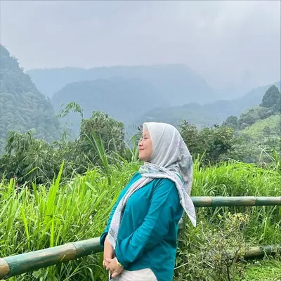 Aini profile