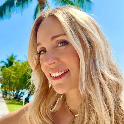 Nuria Calvo profile