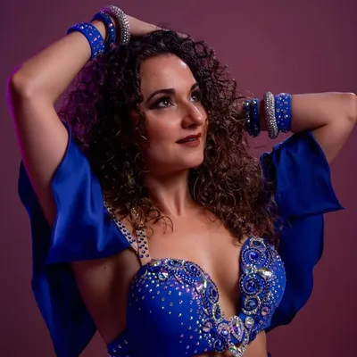 Nur Zahira Bellydancer profile