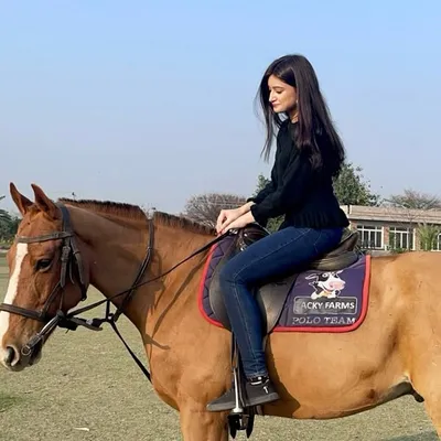 Dr. Anushey Habib profile