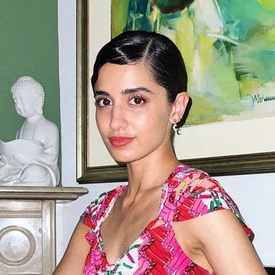 Anushka Qizilbash profile