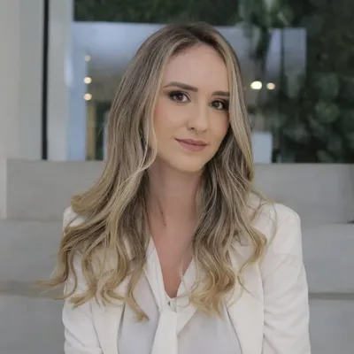 Letícia Silvestrini profile