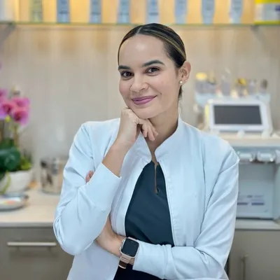 Antiedad | Botox | Exosomas | Depilación Definitiva profile