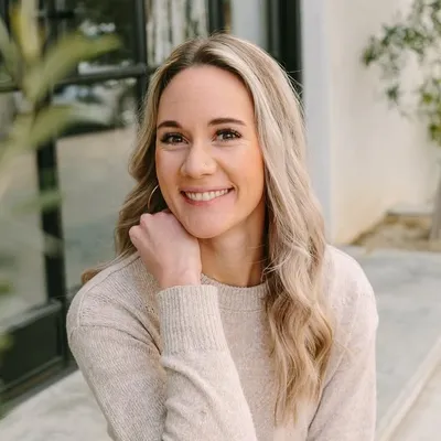 Lindsay Dhanens, FDN-P, MCS-P | Hormones + Gut + Metabolism profile
