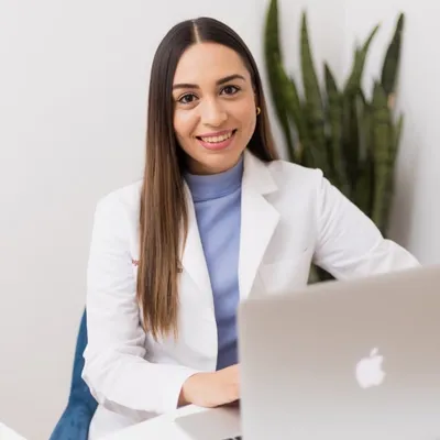 Verónica Altamirano | Nutrióloga profile