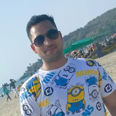 Nvin Kapoor profile