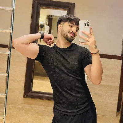 Nil Nilesh profile