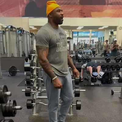 Brandon Jacobs profile