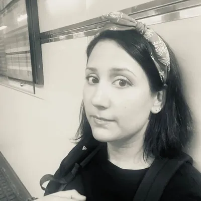 Yanira profile
